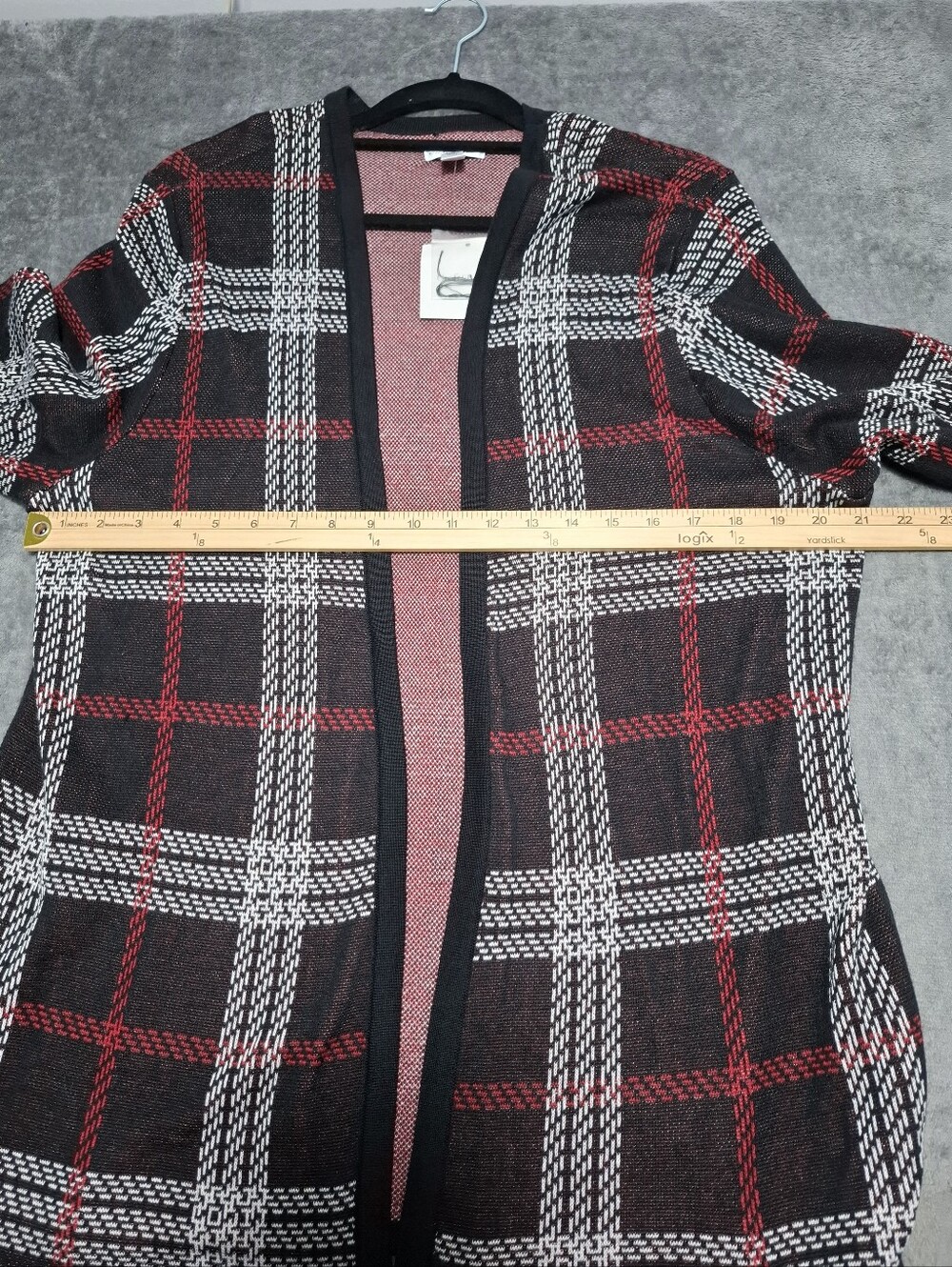 Croft & Barrow Open Cardigan Womens 1X Black White Red Plaid Long Sleeve Sweater - Picture 8 of 9
